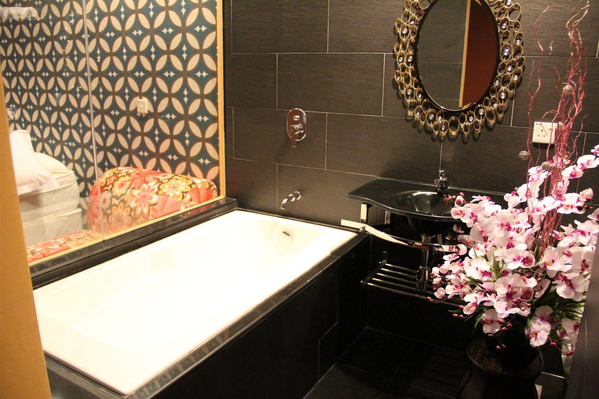 Love Inn Boutique Hotel Kuala Lumpur Exterior foto